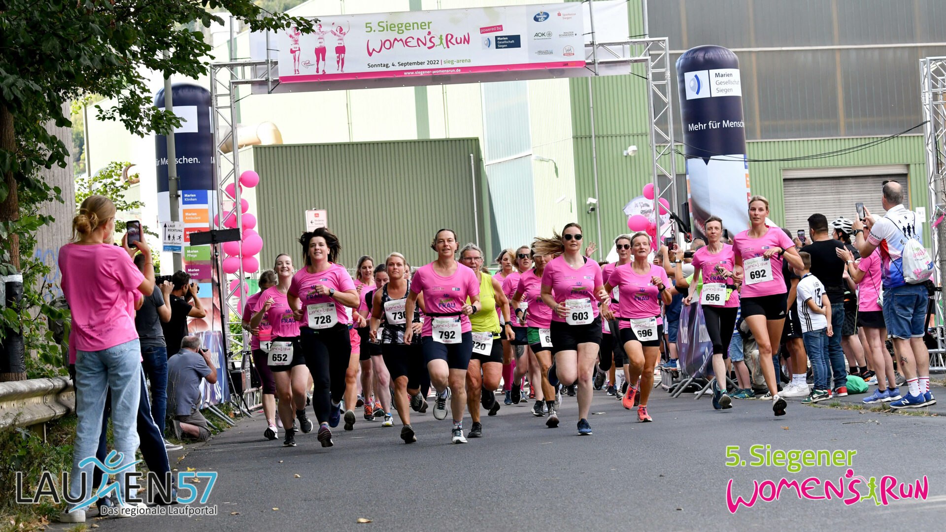 Pink gewinnt bei bestem Wetter an der sieg-arena!